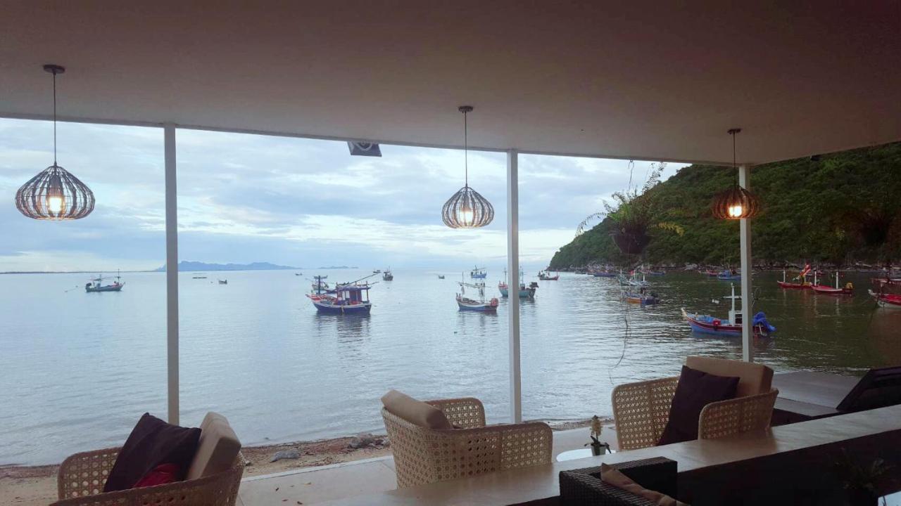Aownoi Bay Resort Prachuap Khiri Khan Ngoại thất bức ảnh